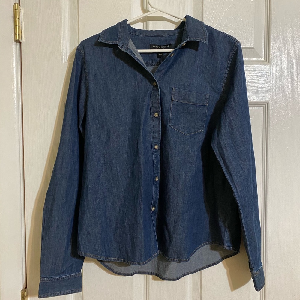 Banana Republic button down denim shirt